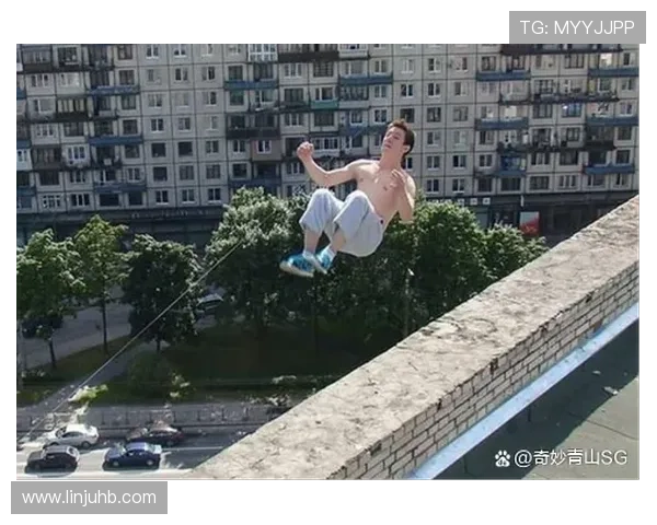 郑州街头偶遇足球明星的奇妙时刻与精彩瞬间揭秘